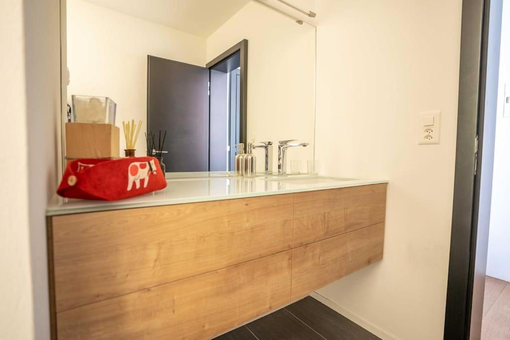 Moderne Wohnung Mit Ausblick Und Viel Sonne Zermatt Exteriör bild